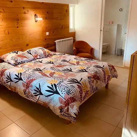 Independant Avec Jardin Et Acces Piscine Lägenhet *