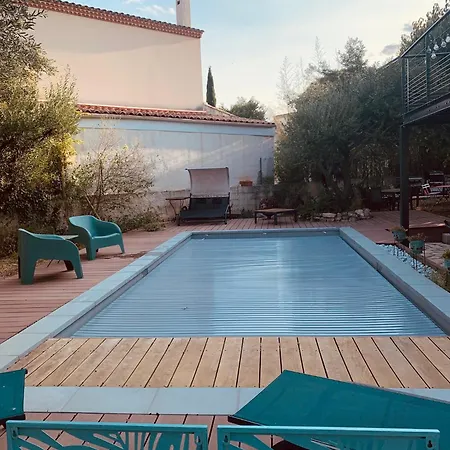 Apartment Independant Avec Jardin Et Acces Piscine Nimes